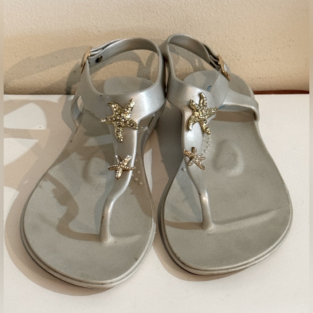 OkaB T-Strap Comfort Sea Shell Rubber Sandals